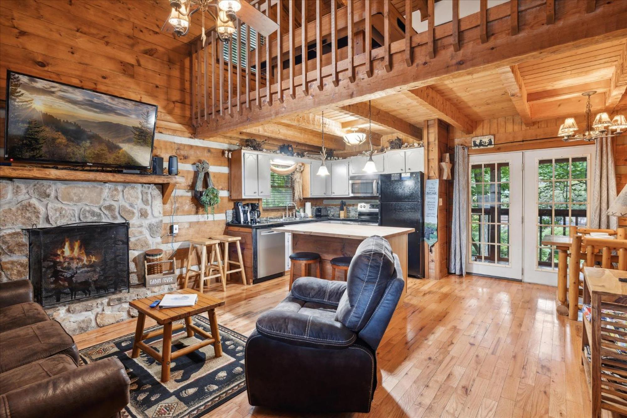 A Charming Cabin, Pool, Firepit, Hot Tub-Jacuzzi جاتلينبرج المظهر الخارجي الصورة