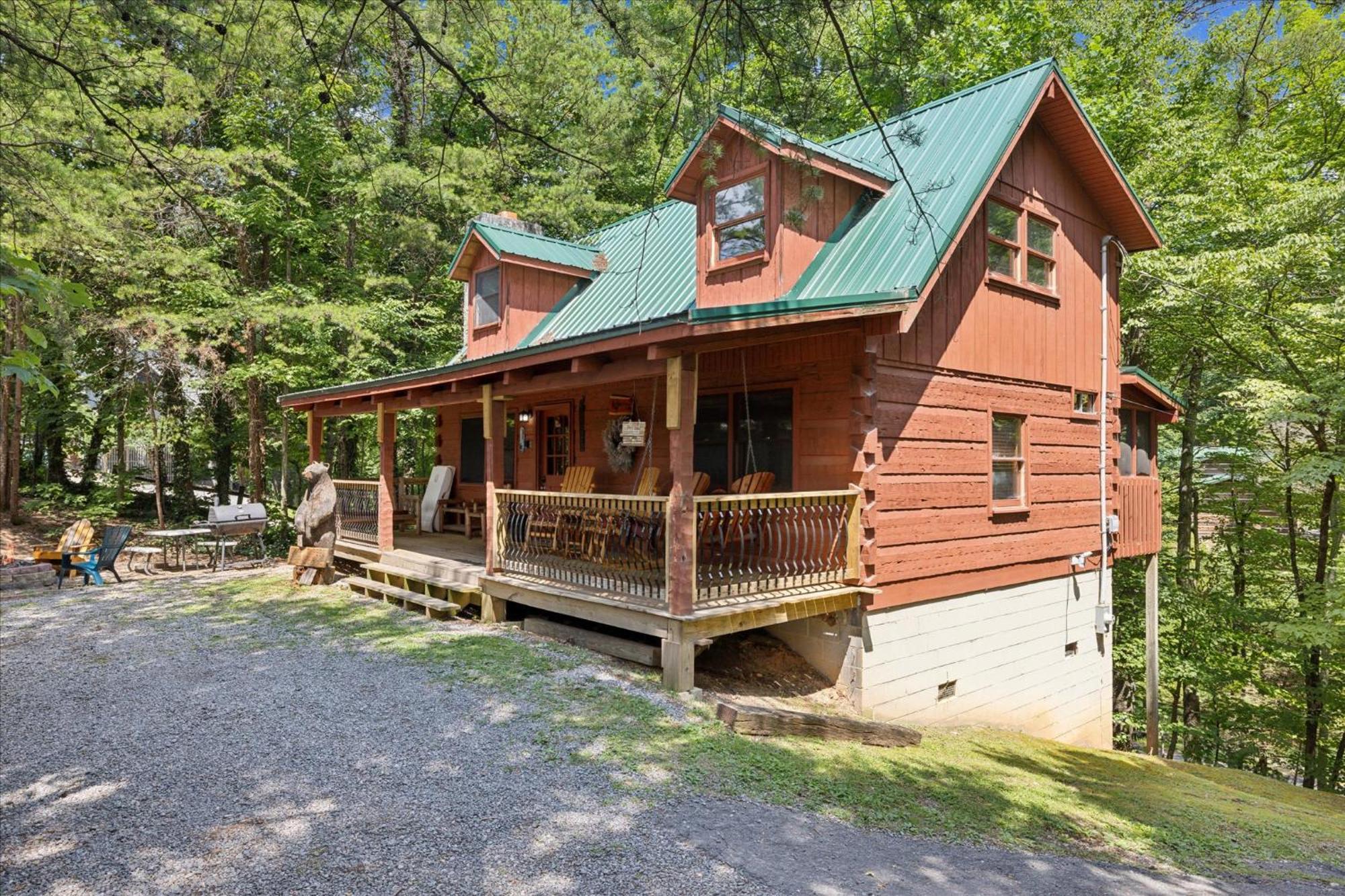 A Charming Cabin, Pool, Firepit, Hot Tub-Jacuzzi جاتلينبرج المظهر الخارجي الصورة